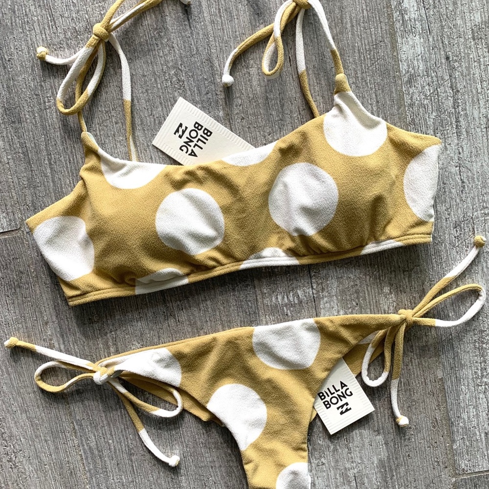π₯π₯BILLABONG - DOT DAZE MINI CROP TANGA SETπ₯π₯ - Picture 4 of 9